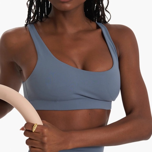 NWT Vuori Daily Bra Azuri - Picture 2 of 6